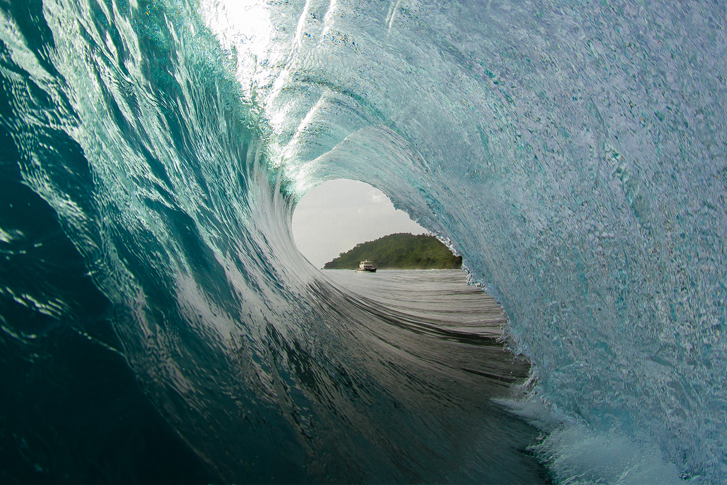 pulse-surf-charters-cobra-logs-02