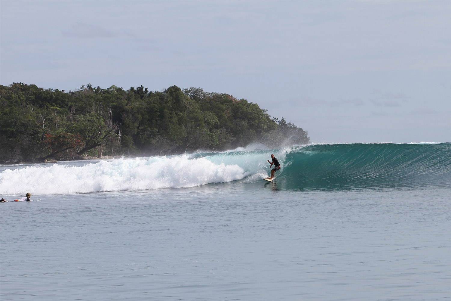 pulse-surf-charters-inside-plenty-lefts-02