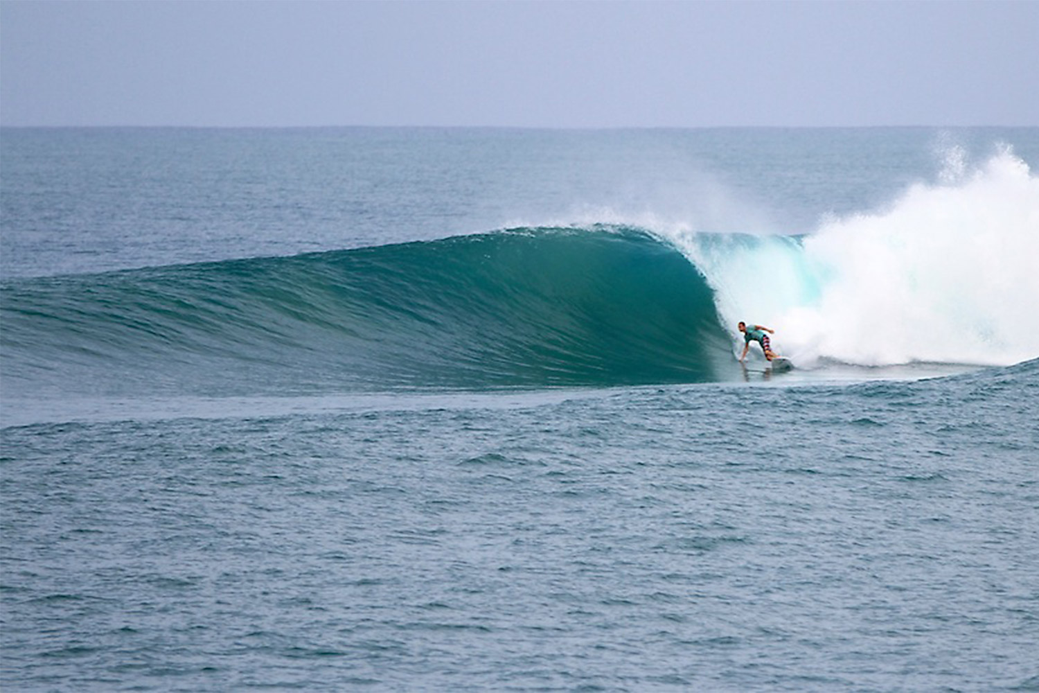 pulse-surf-charters-north-nias-02